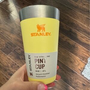 Stanley 16 oz pint cup